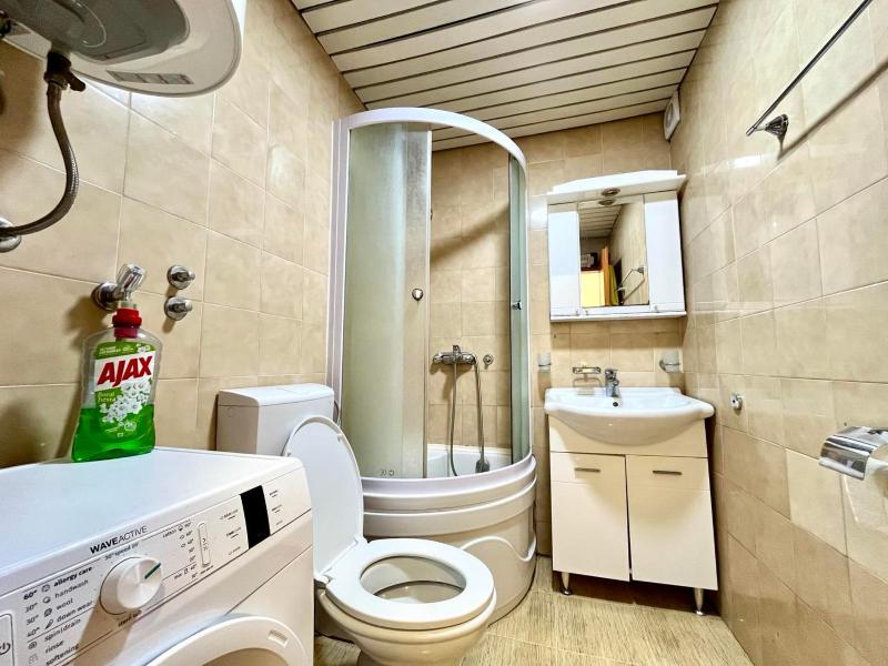 Three bedroom apartment Budva - image 8