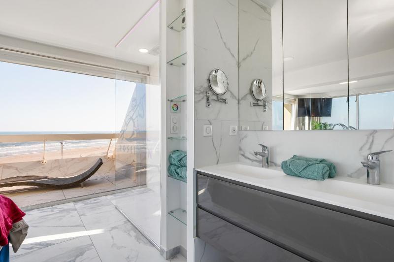 Ibiza Heliopolis Panoramic Sea View Apartment in Heliopolis O - image 13