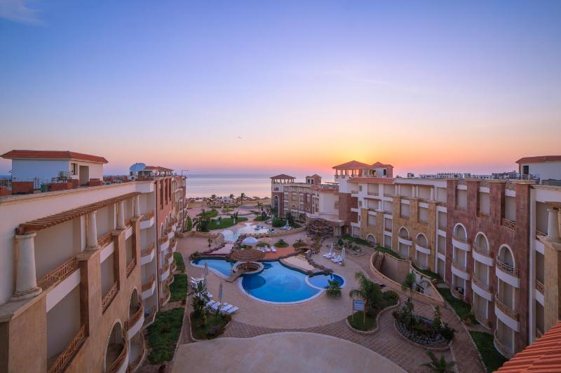 Royal Beach Serviced Apartments - image 8