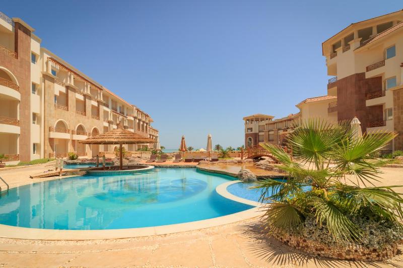 Royal Beach Serviced Apartments - image 5