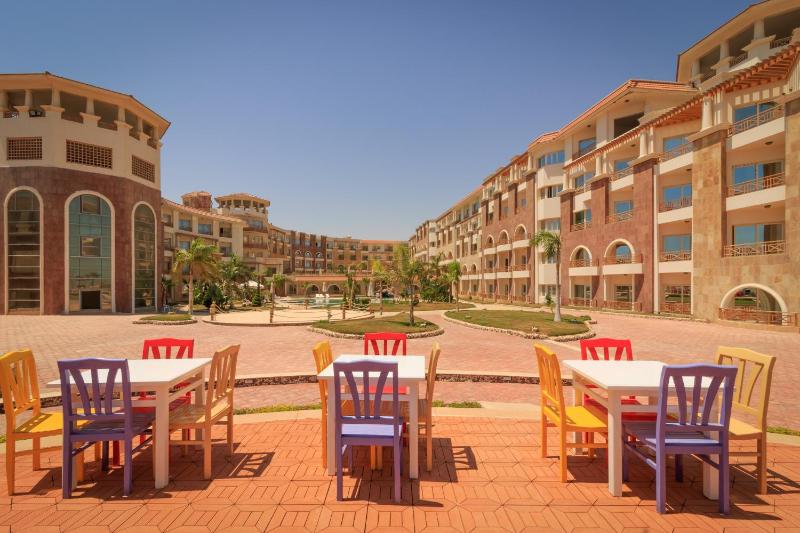 Royal Beach Serviced Apartments - image 7