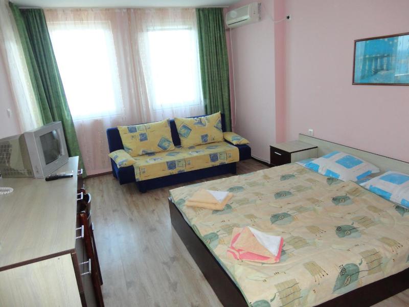 Comfort Double Room with Sea View image 4