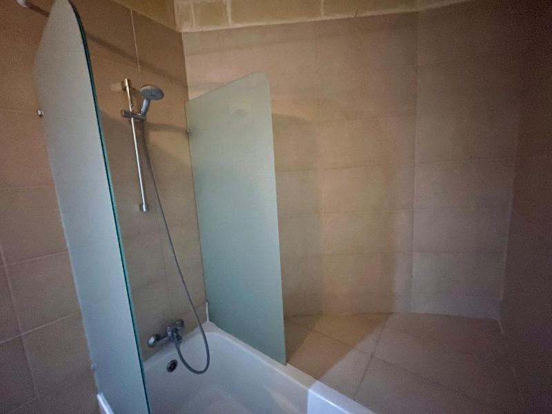 Double Room with Private External Bathroom image 3