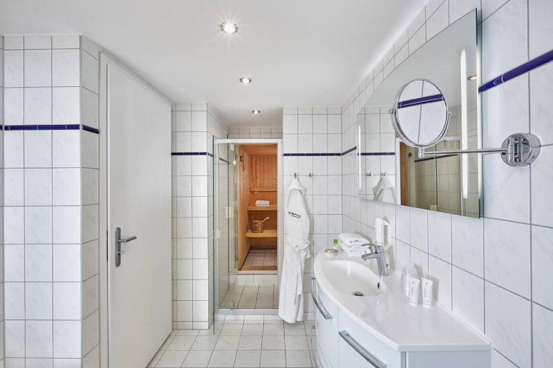 Two-Bedroom Apartment (6 Adults) image 1