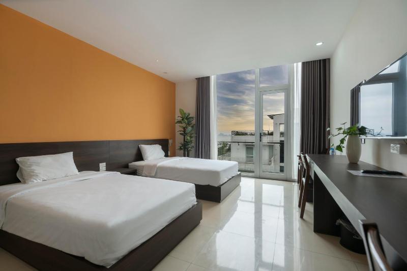 COCO Tuan Chau Hotel - image 12