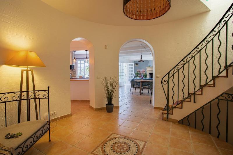 VILLA JUSTINE VI4239 By Riviera Holiday Homes - image 26