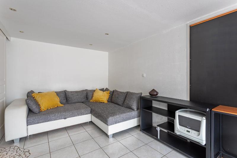 VILLA JUSTINE VI4239 By Riviera Holiday Homes - image 11
