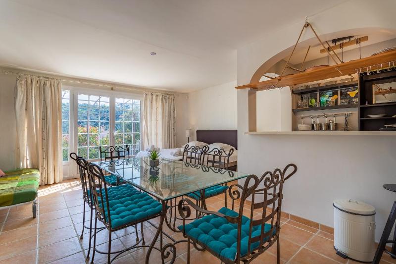 VILLA JUSTINE VI4239 By Riviera Holiday Homes - image 39