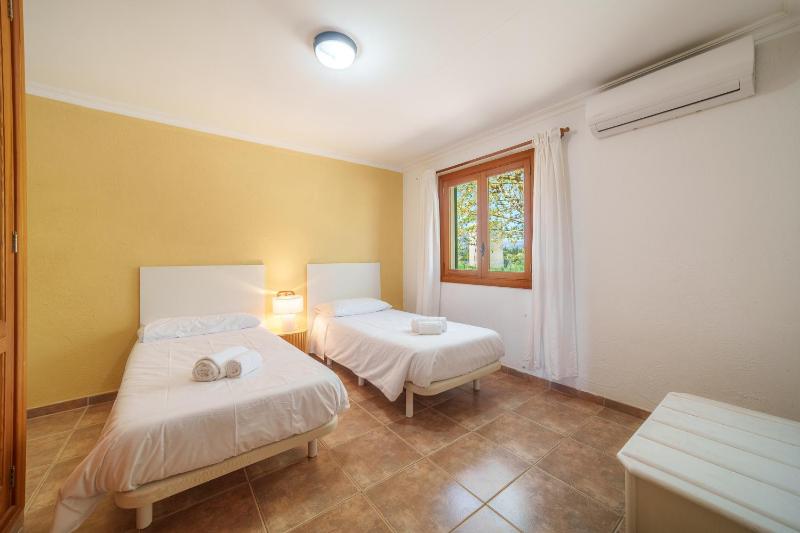 Villa Can Patriarca with Pool Garden Mountain Views Only Families - image 26