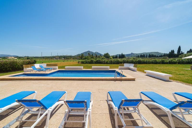 Villa Can Patriarca with Pool Garden Mountain Views Only Families - image 3