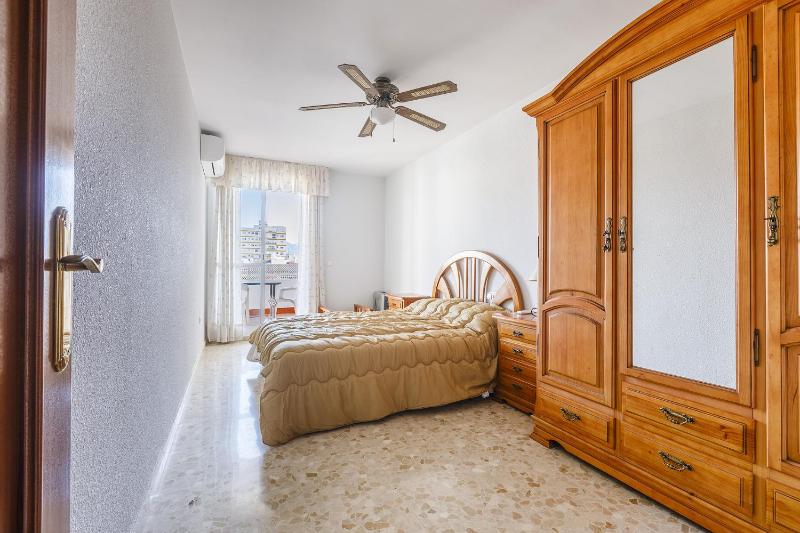 A&N Spacious Terrace Family Apartment Downtown - image 14