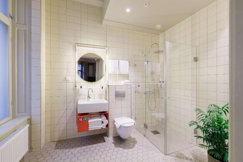 Junior Suite image 3
