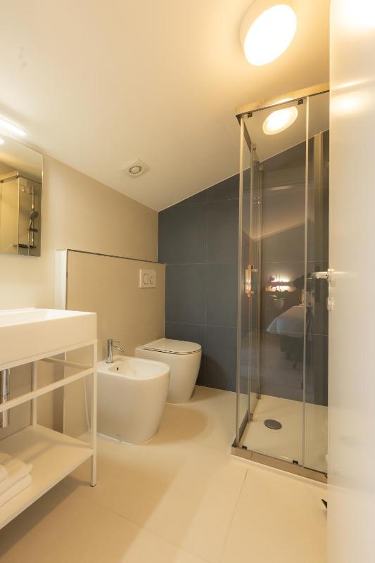 Triple Room image 3