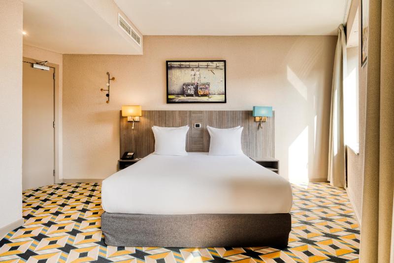 Superior Queen Room image 1