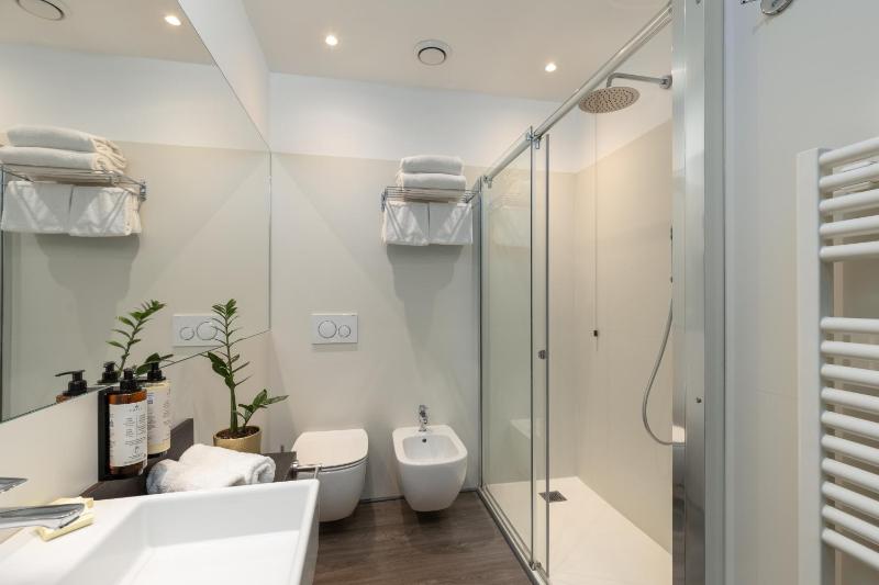 Superior Double Room image 1