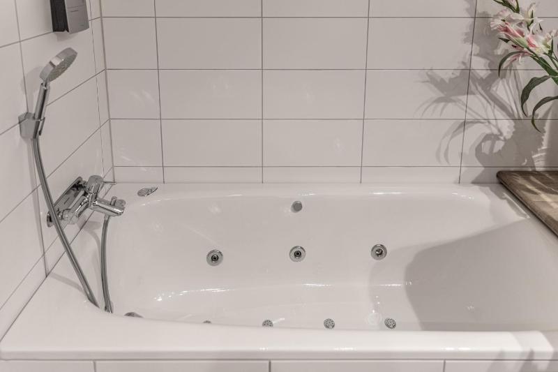 Suite image 3