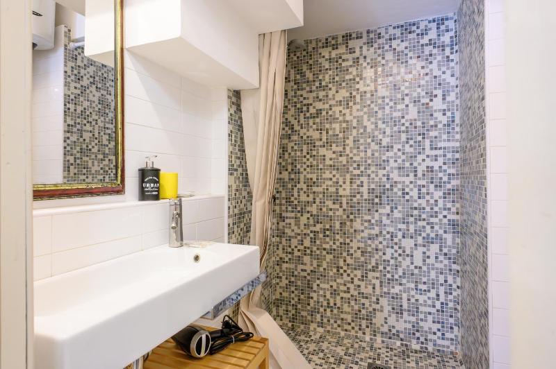 Puccini Flat - image 7