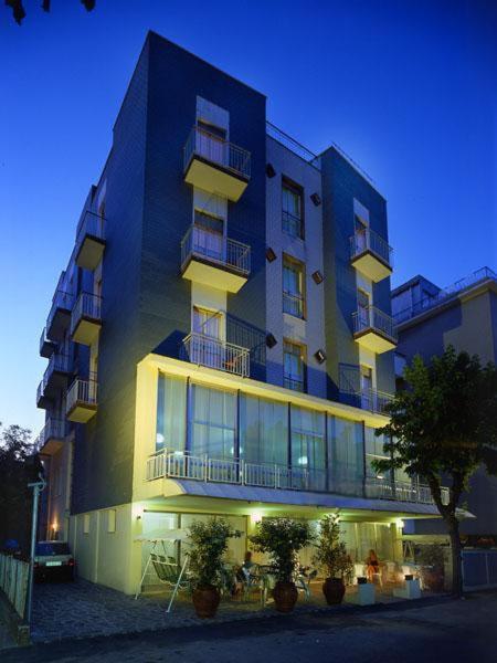 Hotel Golino - image 1
