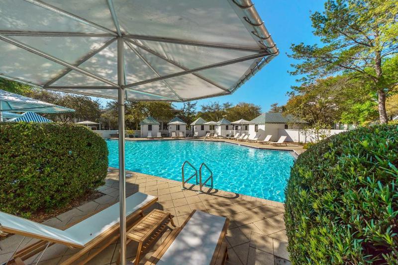 Casa Del Oro Penthouse at Barrett Square - Downtown Rosemary Beach Pool &Hot Tub Access - image 15