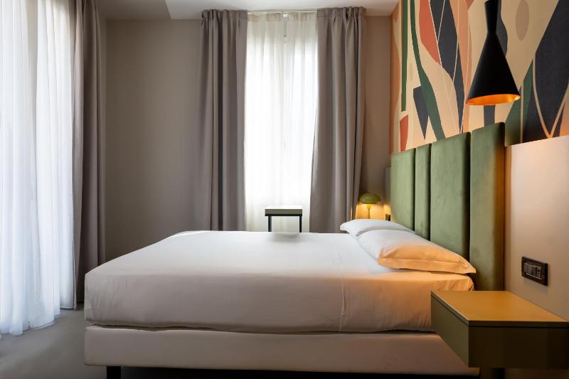 Elite Hotel & Spa - image 11