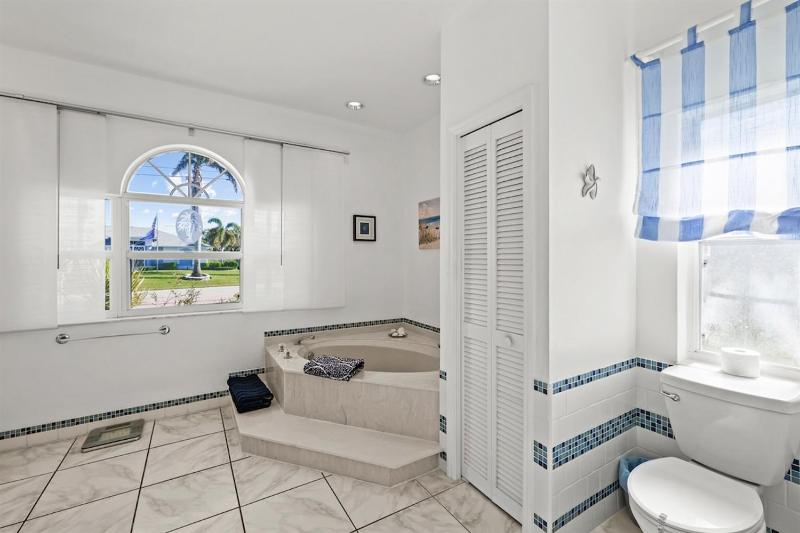 Villa Bella Vista canal junction Gulf access - image 34