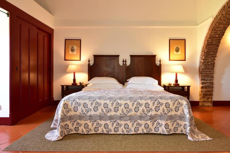 Junior Suite (2 Adults + 1 Child) image 4
