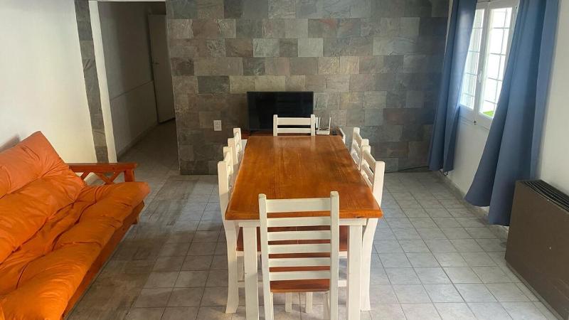 Casa a 3 cuadras del centro - image 12