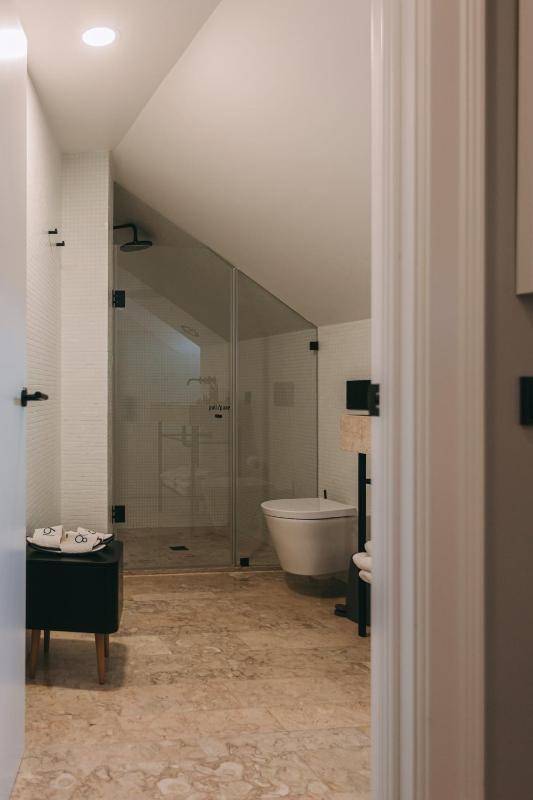 Attic Double Room image 2