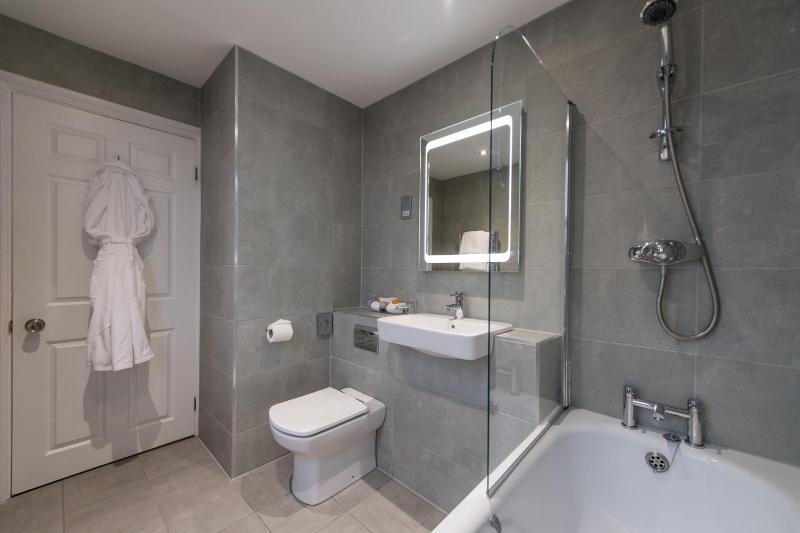 Superior Double or Twin Room image 1