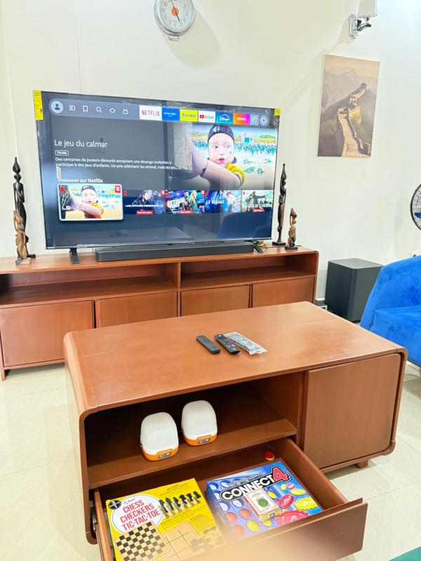 Premium 2BR Heart of the City Mins to Bastos Apt 4D - image 16