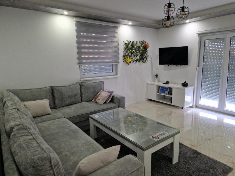Apartman Pranić Mostar - image 3