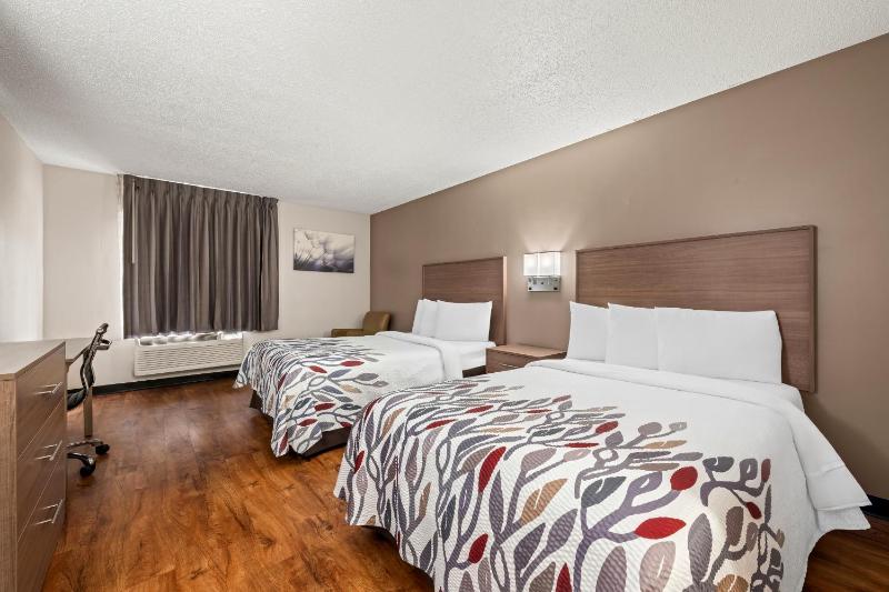 Deluxe Double Room with Two Double Beds Non-Smoking image 4