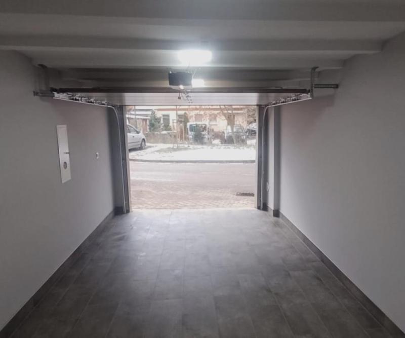 Sanhaus Apartments - BACARDI - Apartament z 2 balkonami garażem przy plaży - image 10