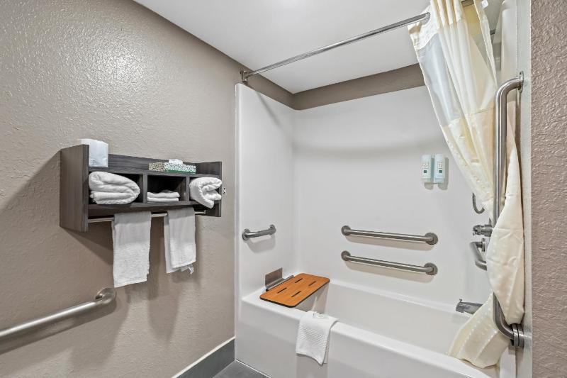 King Room - Disability Access/Non Smoking  image 3