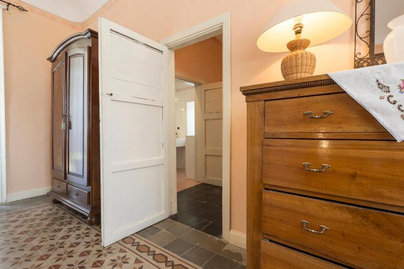 Executive Suite image 2