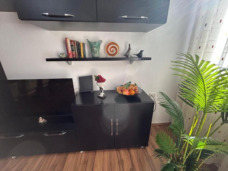 J & Nilson's Apartment In Shkodra Center - image 13