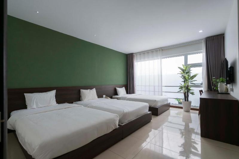 COCO Tuan Chau Hotel - image 9