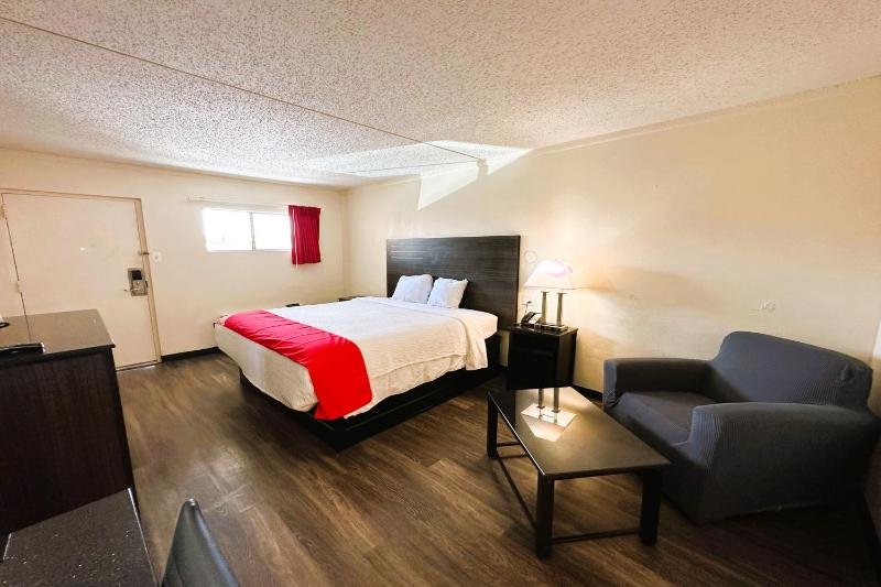 King Room image 4
