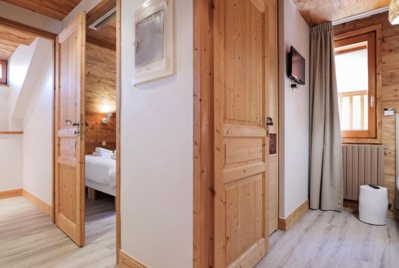 Superior Family Room image 1