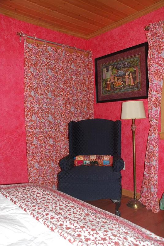 King Room image 2