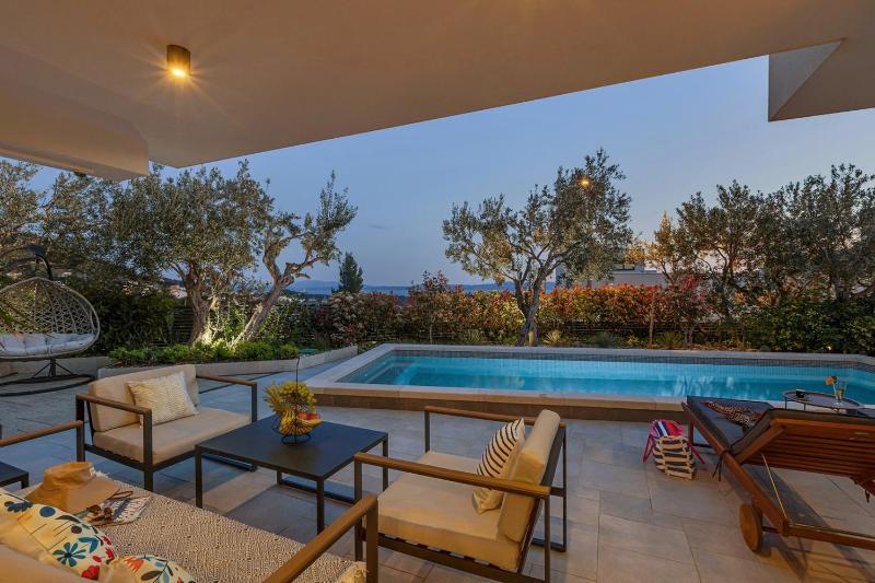 Villa Festina lente a luxury villa in Makarska heated pool - image 28