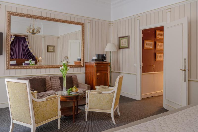 Junior Suite image 4