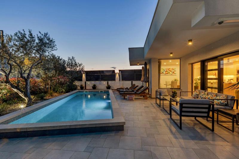 Villa Festina lente a luxury villa in Makarska heated pool - image 20