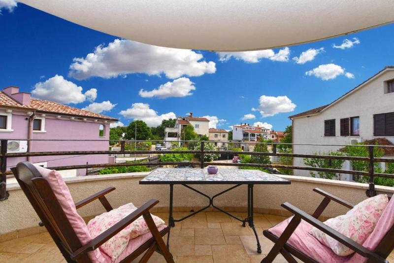 Charming accommodation with shared pool Beahost - image 12