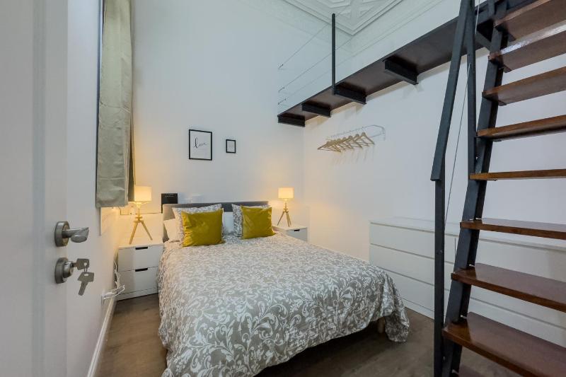 Precioso apartamento en Rambla Cataluña 35 - image 16