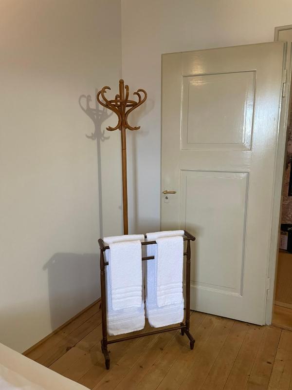 Budget Single Room image 2