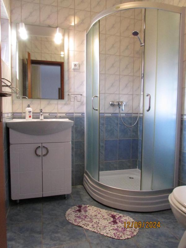 Double Room with Garden View image 4
