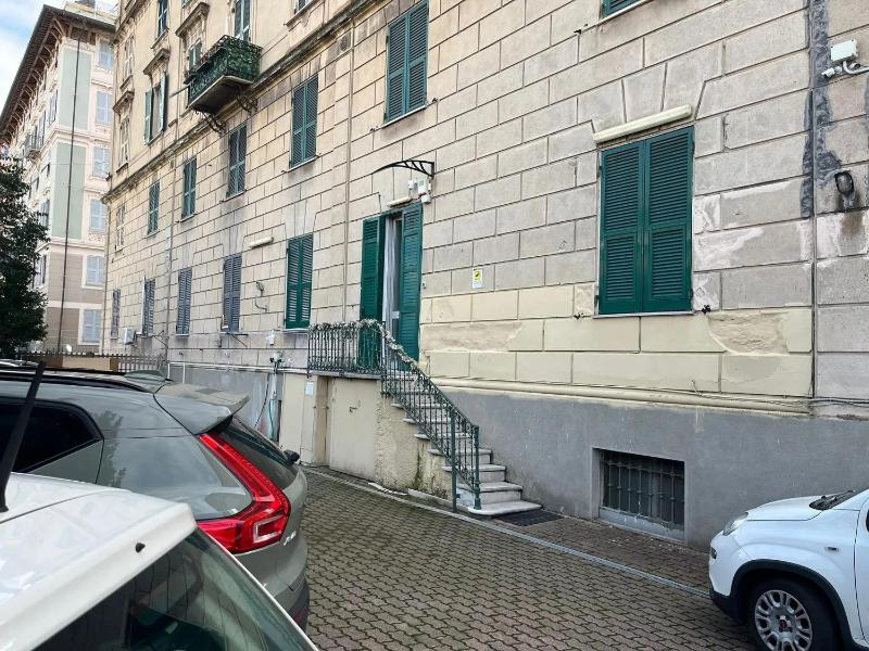 Charming Apartment in Genova - 70 m² - Parking Included - image 25