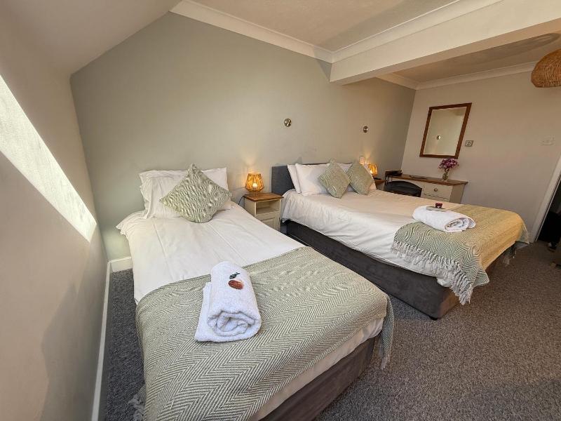 Triple Room image 4