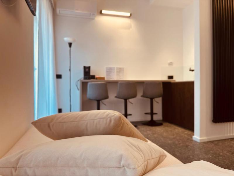 Elegance Rooms Cefalù - image 26